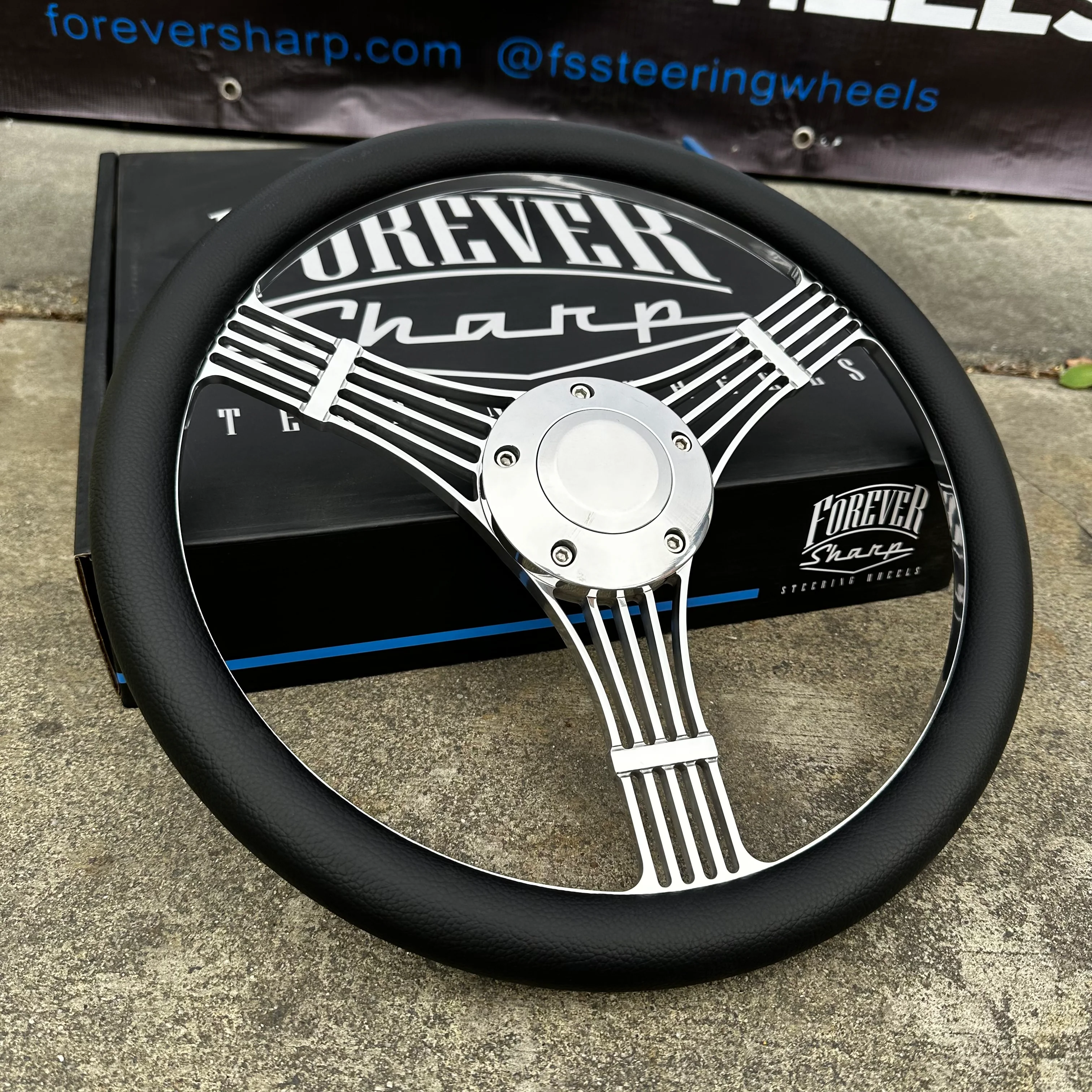 14" Polished Discord Banjo - Thumbnail 2