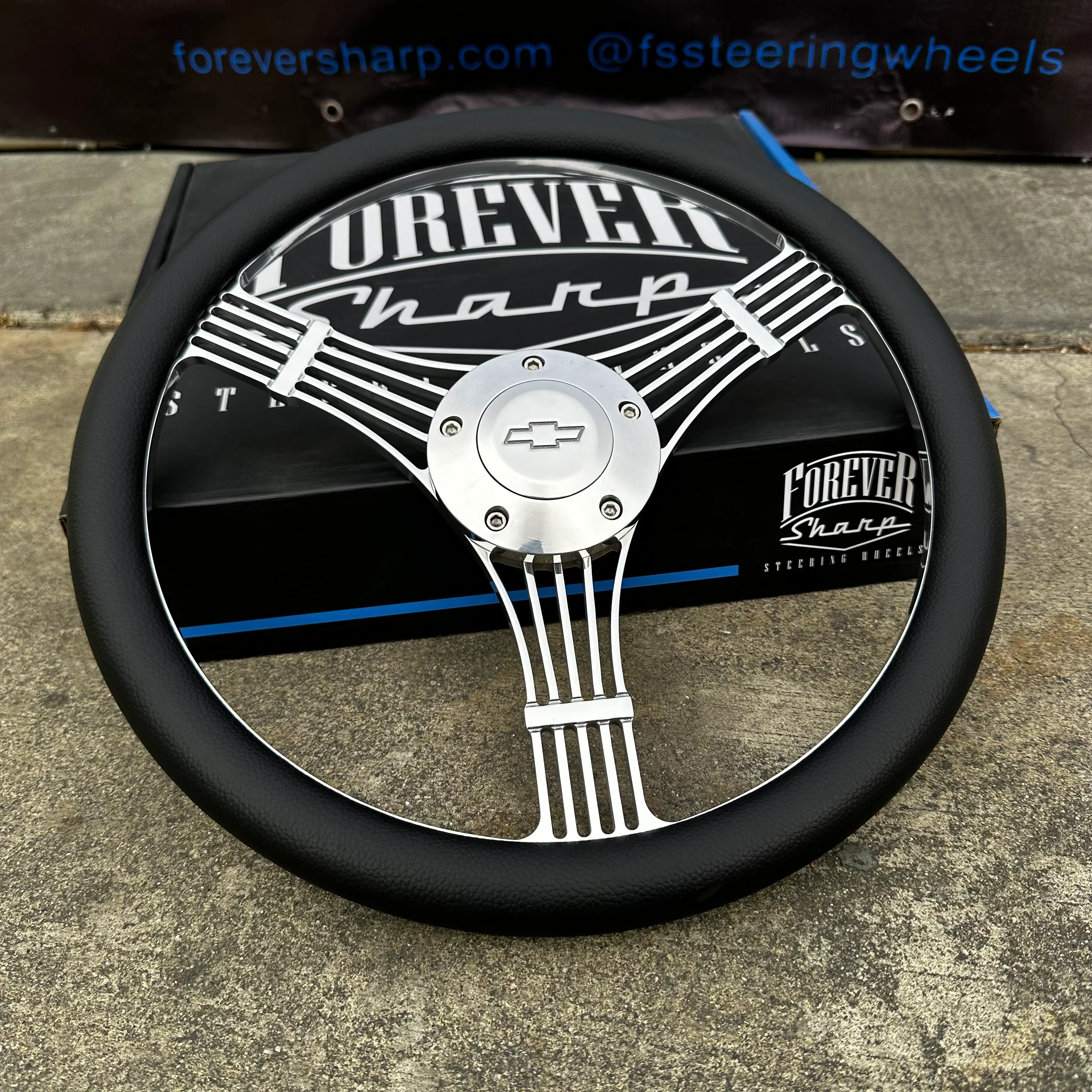 14" Polished Discord Banjo - Thumbnail 3