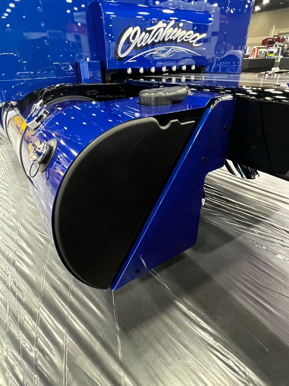 Peterbilt DEF Tank Covers (2022+) - Medium and Large Tank Fitment - Sold as Pairs ((1) Left and (1) Right) - Thumbnail 3