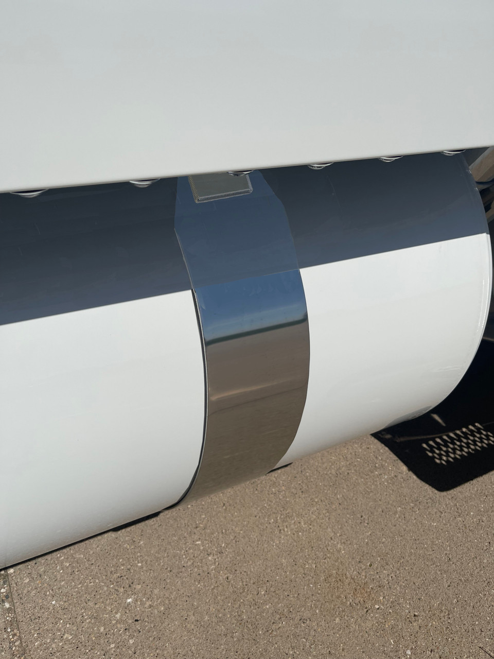 Peterbilt - Fuel Tank Strap - 6" Wide Fuel Tank Strap Set for 23" Tank - Thumbnail 2