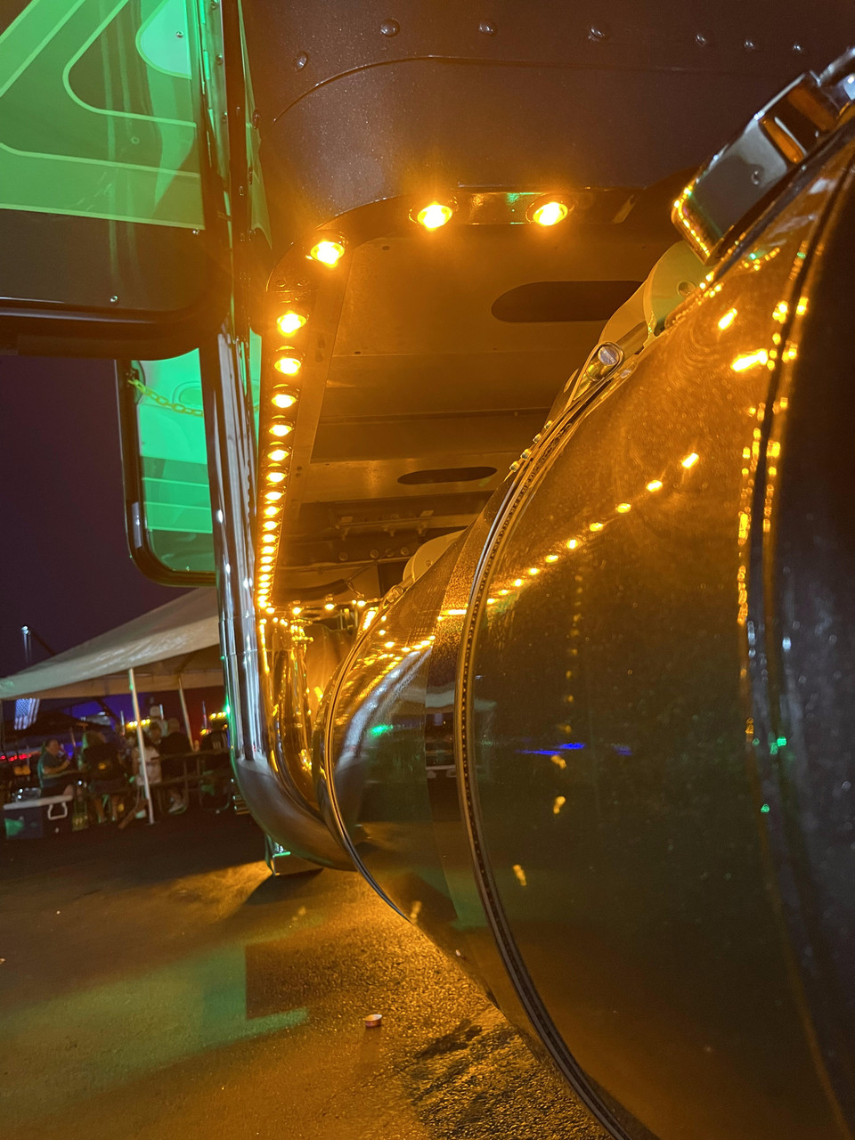 Peterbilt Sleeper Panels - Front Wrap - Aftermarket Exhaust - 70"/78" Sleeper- 12" Extension - Light Kit Included