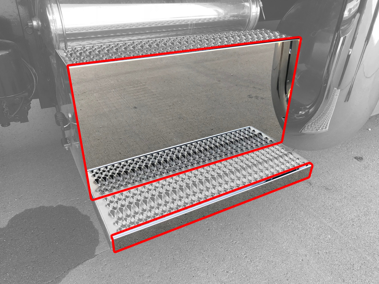 Peterbilt 379 & 389 Battery Box Combo Step Kit - (1) Step Trim & (1) Combo Step Center Panel