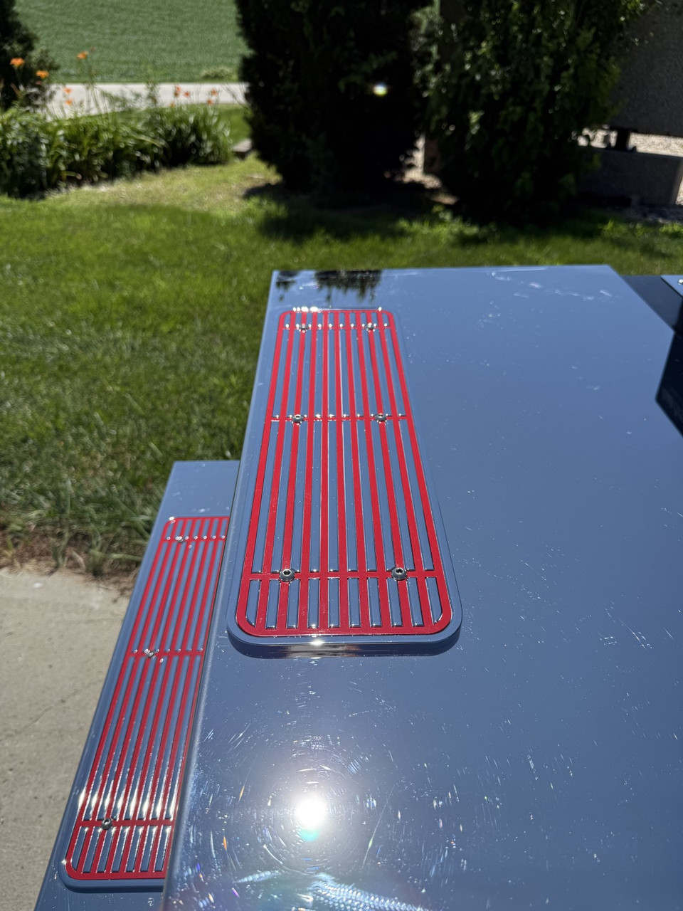 Peterbilt Battery & Tool Box Slip Covers with Quick Latches