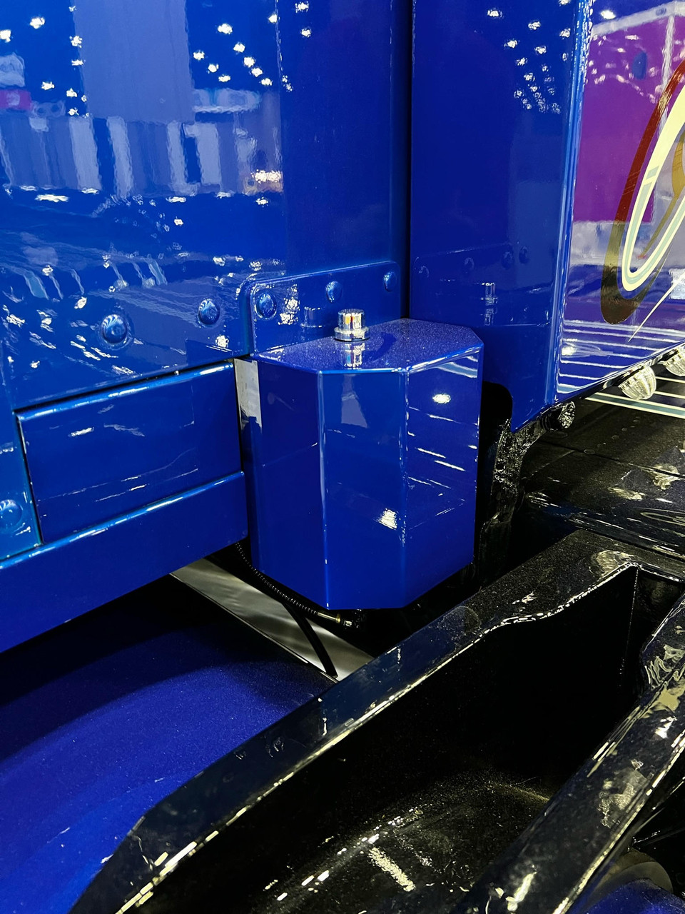 Air Bag Covers for Peterbilt 389 with 70"/78" Sleeper - Paintable Stainless Steel Finish - Thumbnail 3