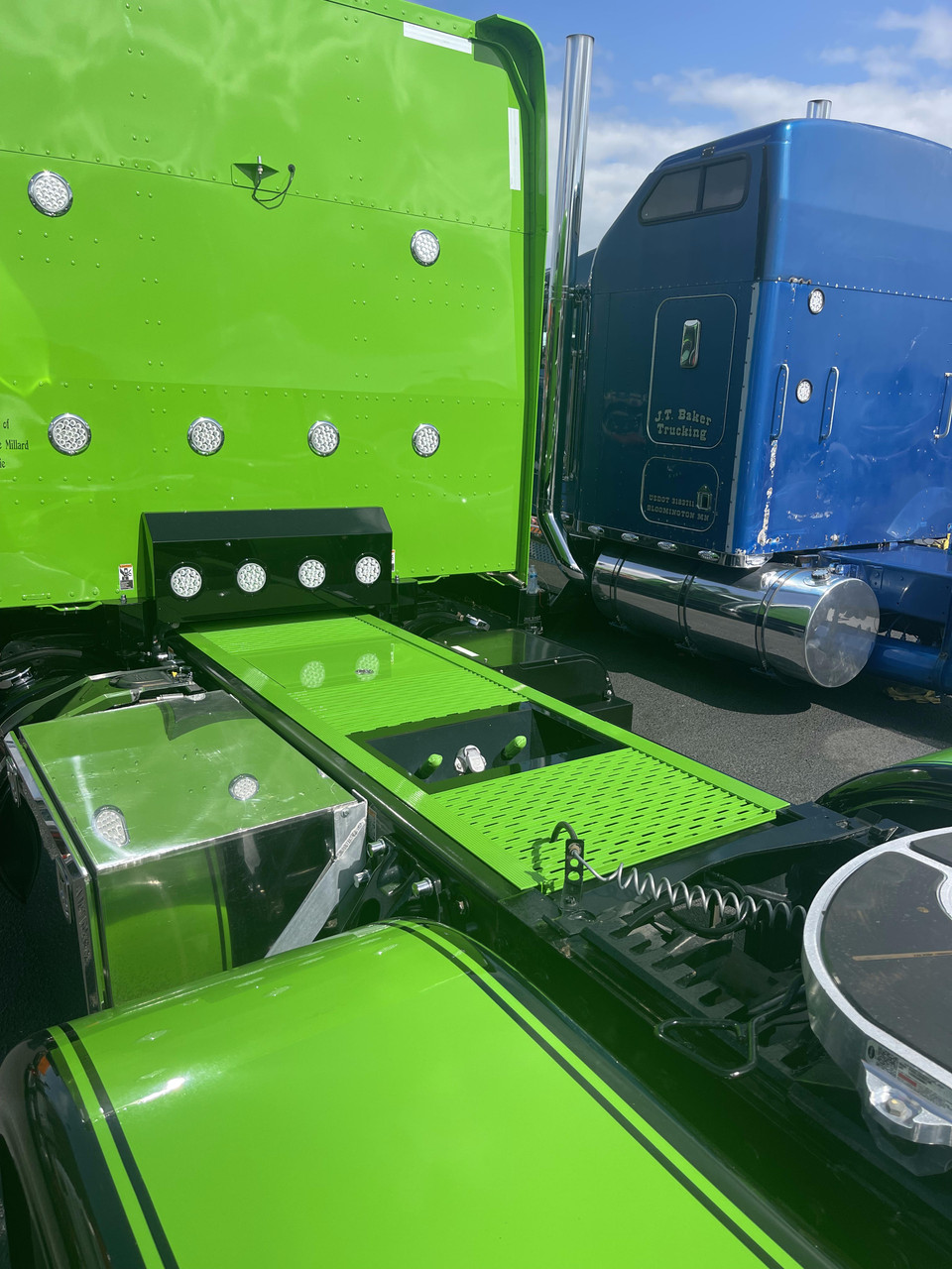 Merritt Dyna Deck System - 18-Plank System - 30-1/4" Wide x 170" Long - Thumbnail 4