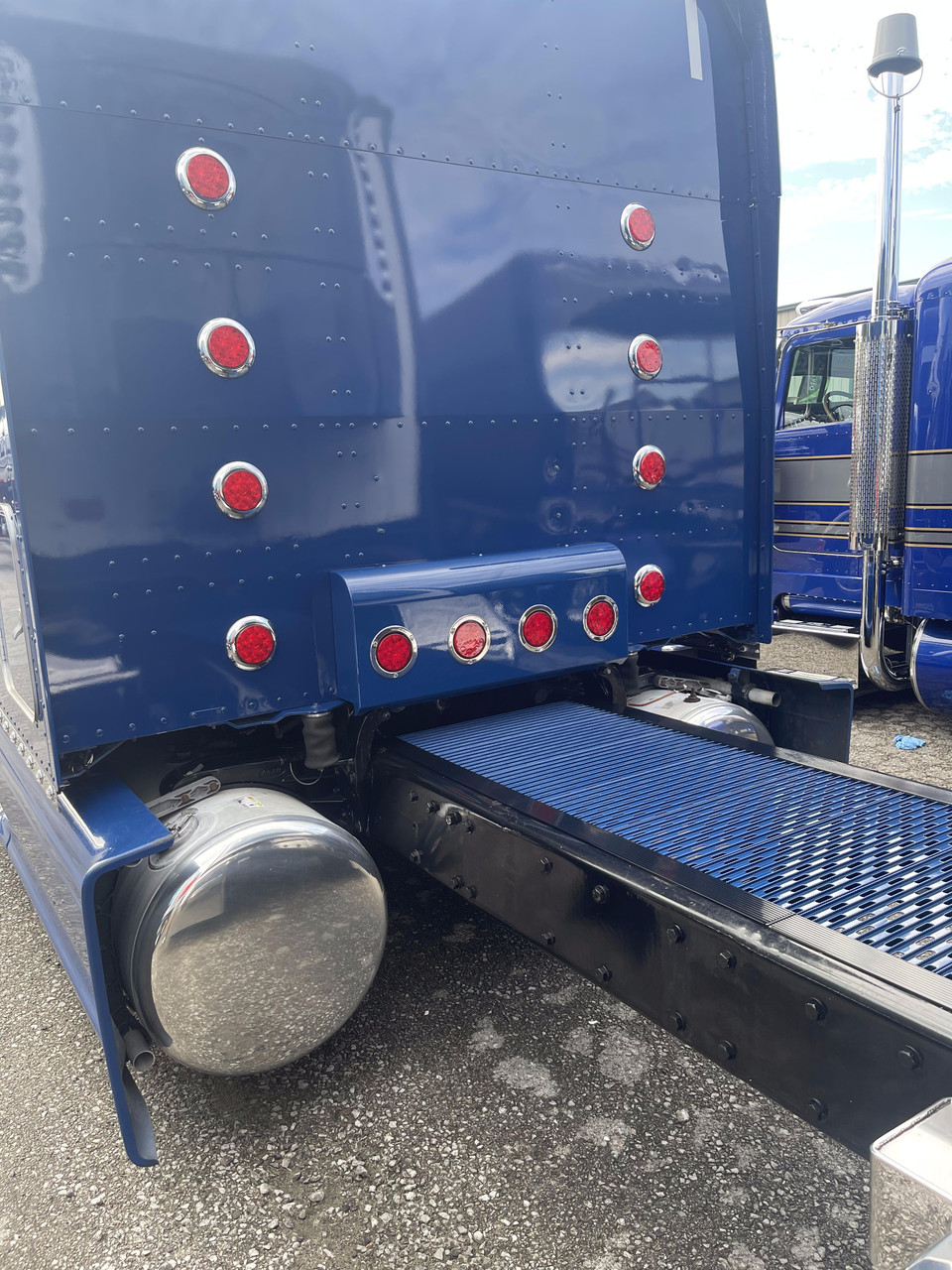 Merritt Dyna Deck System - 7-Plank System- 30-1/4" Wide x 65-1/4" Long - Thumbnail 2