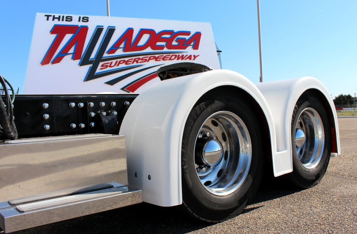 Classic Low Cut Double Hump