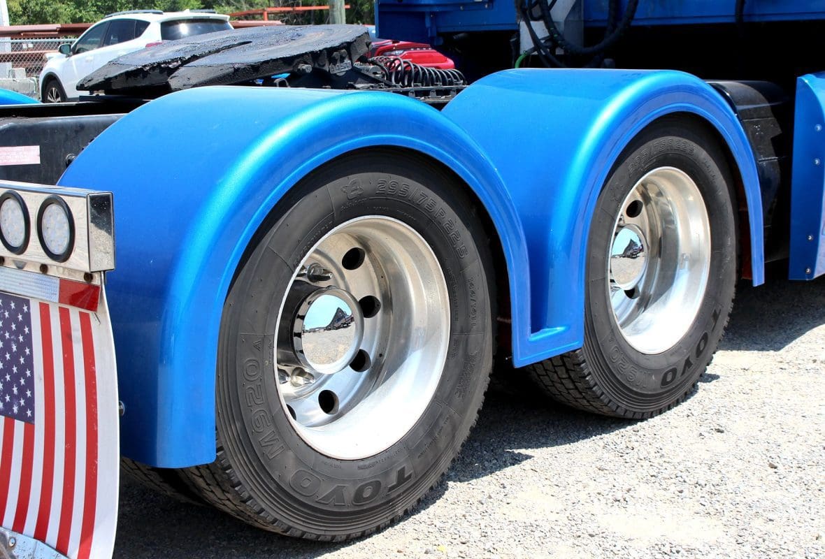 Regular Double Hump - Thumbnail 2