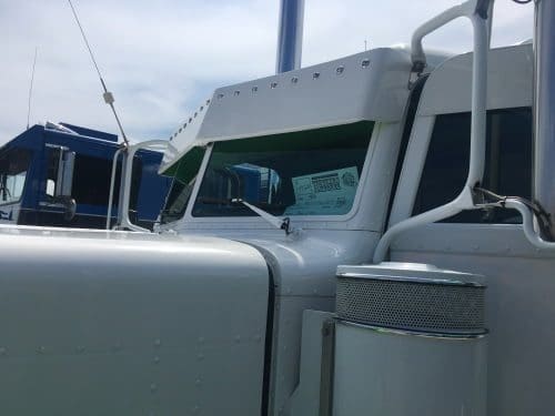 Peterbilt 379/389/386/388 Gangster Visor - Thumbnail 3