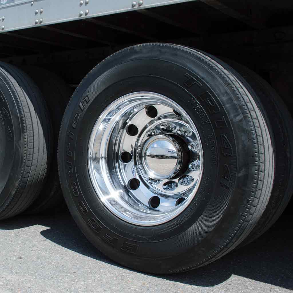 Complete Trailer Hubcap & Nut Cover Kit - 33mm Push On Nut Covers | Dome Hubcaps | Chrome Metal - Thumbnail 3