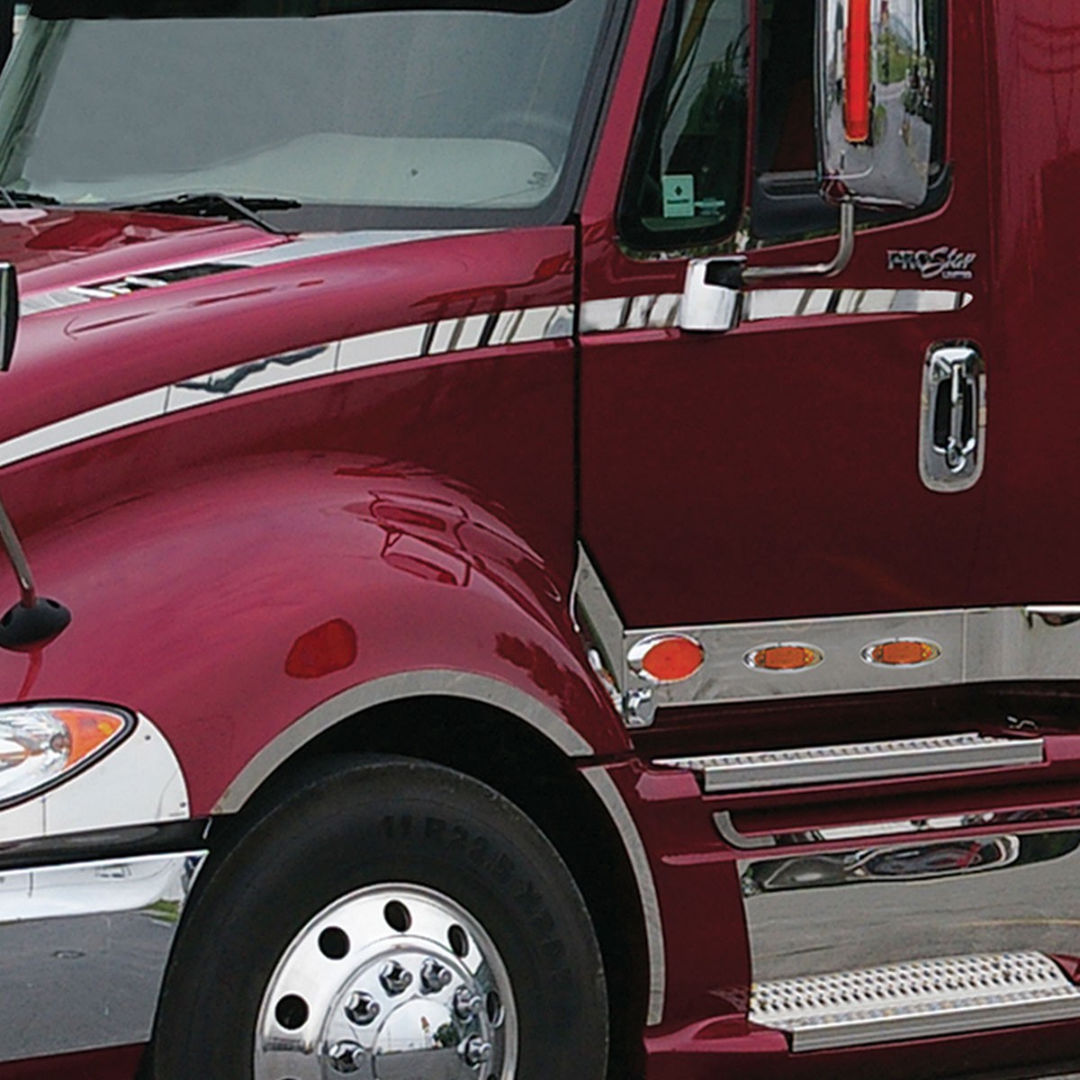 INTL. PROSTAR Hood & Door Trim Kit (All Years) - Thumbnail 3