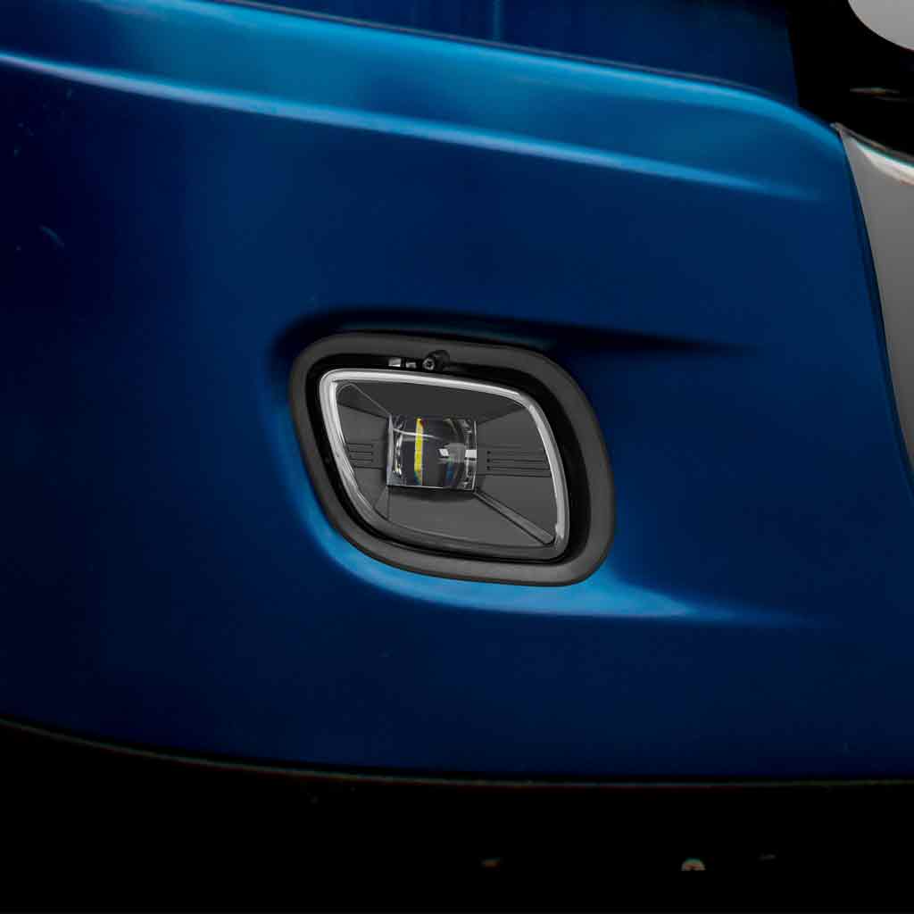 FTL. Cascadia LED Projector Fog Light - Black (Passenger Side) - Thumbnail 5