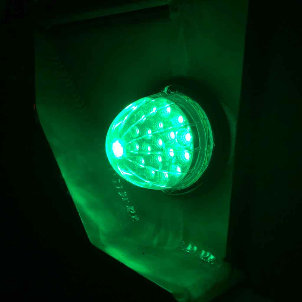 Red Clearance & Marker to Green Auxiliary Watermelon LED Light - 19 Diodes - Thumbnail 2