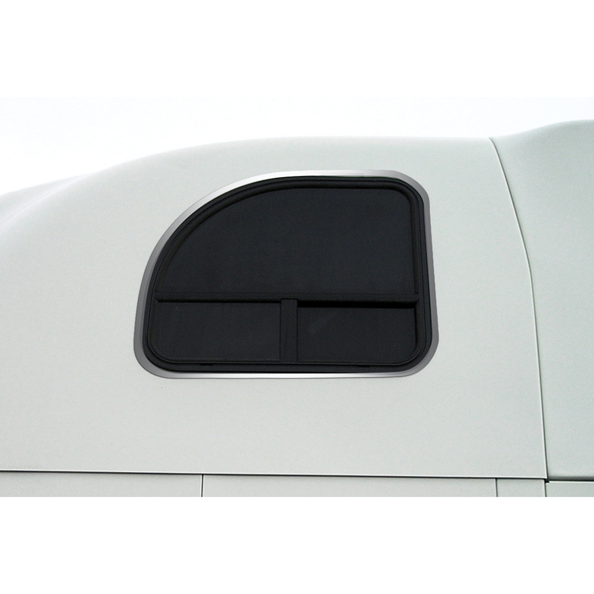 MACK PINNACLE/VISION Sleeper Window Trims (2006-2017)