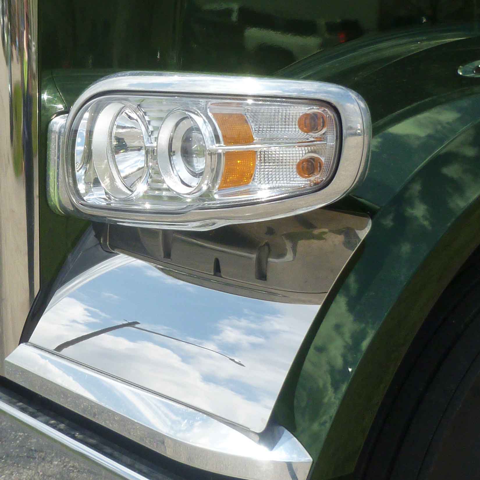 PB. 567 Heritage Fender Guards (2016+) - Thumbnail 2