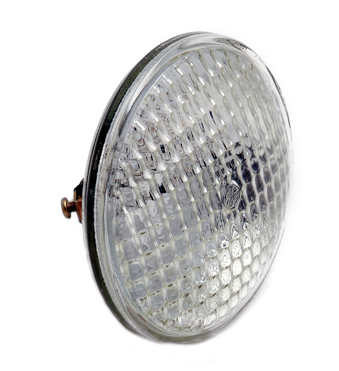 U-H7606 Clear Wide Flood Light  (Available while supply lasts)