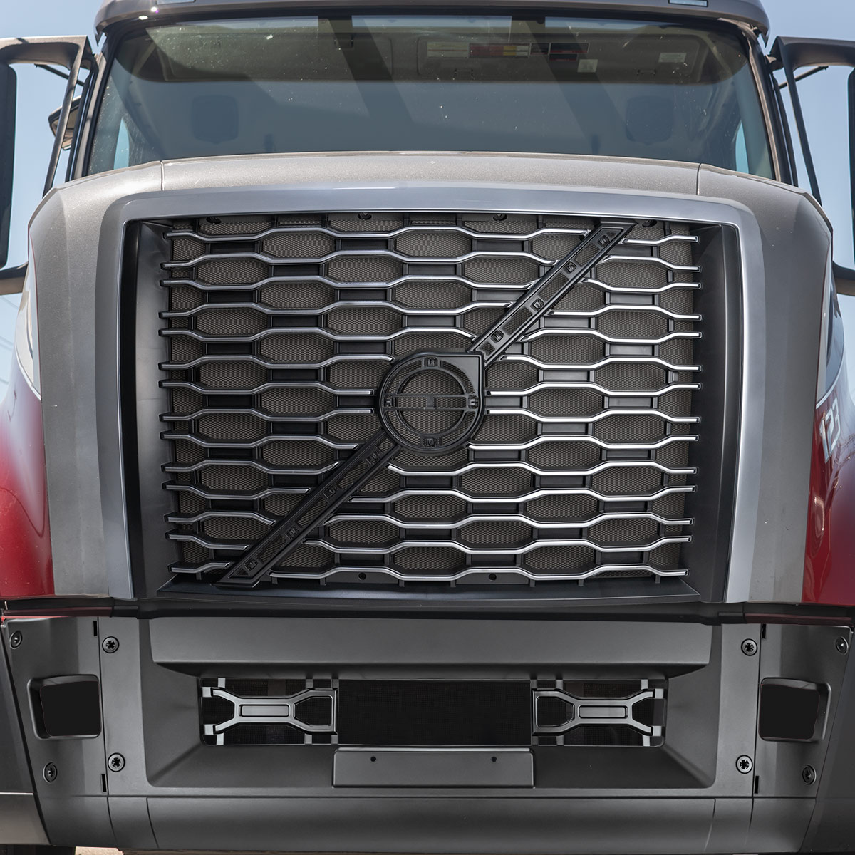 Grille With Bug Screen For 2018-2024 Volvo VNL-Silver - Thumbnail 9