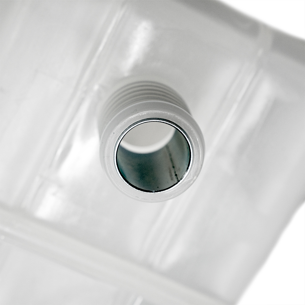 Pressurized Coolant Reservoir & Coolant Level Sensor For 2008-2017 Volvo VNL/VNM - Thumbnail 7