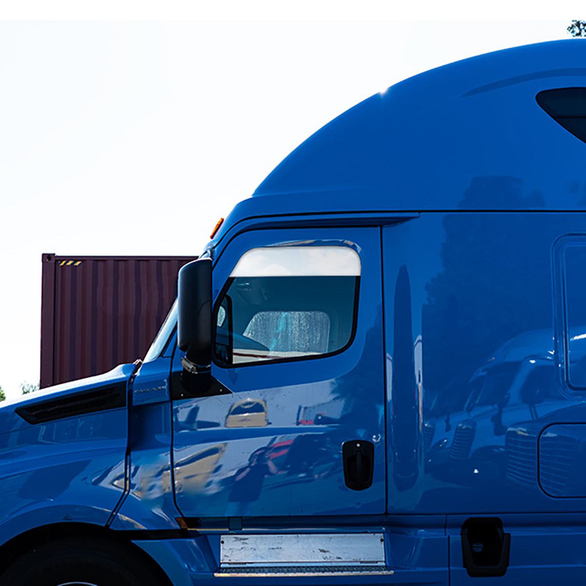 Stainless 6" Chopped Window Trim For 2008-2017 Freightliner Cascadia - Thumbnail 4