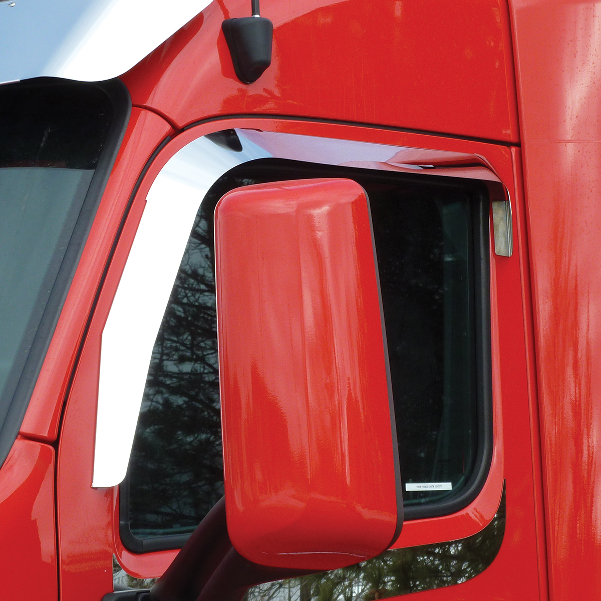 Stainless Door Window Vent Visor For Peterbilt 567/579 & Kenworth T680/T880 (Pair) - Thumbnail 2