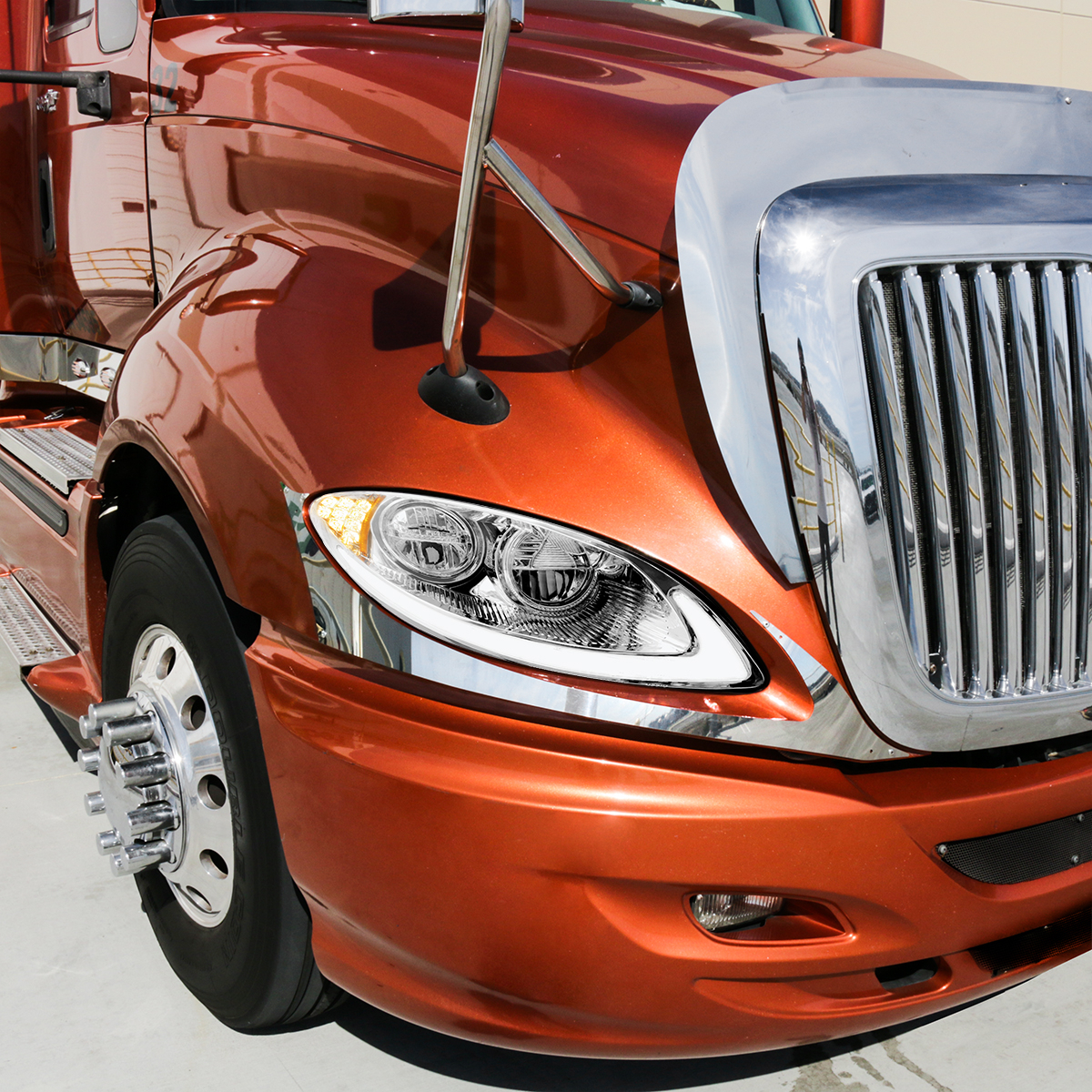 Chrome LED Headlight With LED Light Bar & Turn Signal For 2006-2017 International Prostar-Passenger - Thumbnail 7