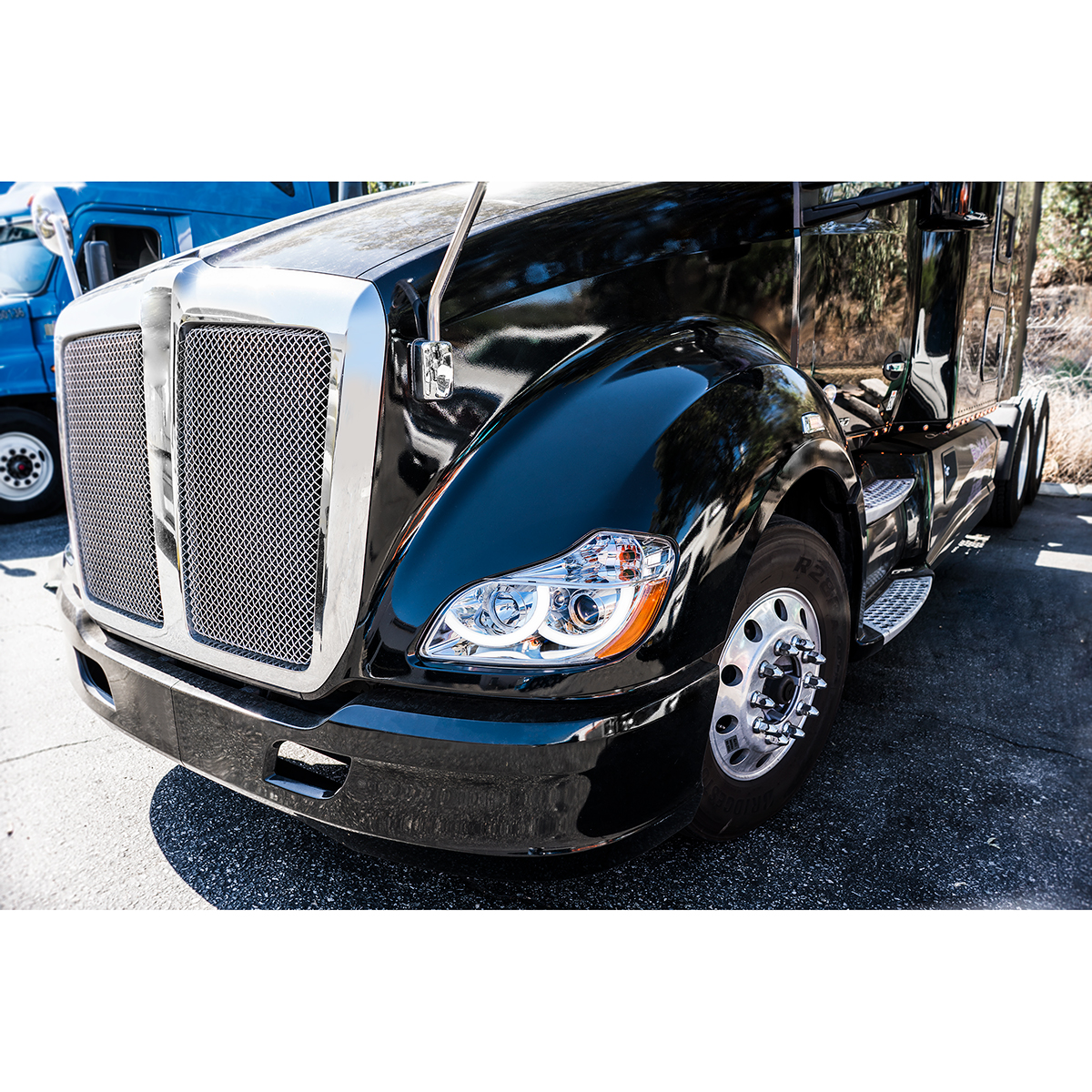 Chrome Projection Headlight With LED Position Light For 2013-2021 Kenworth T680 - Passenger - Thumbnail 6