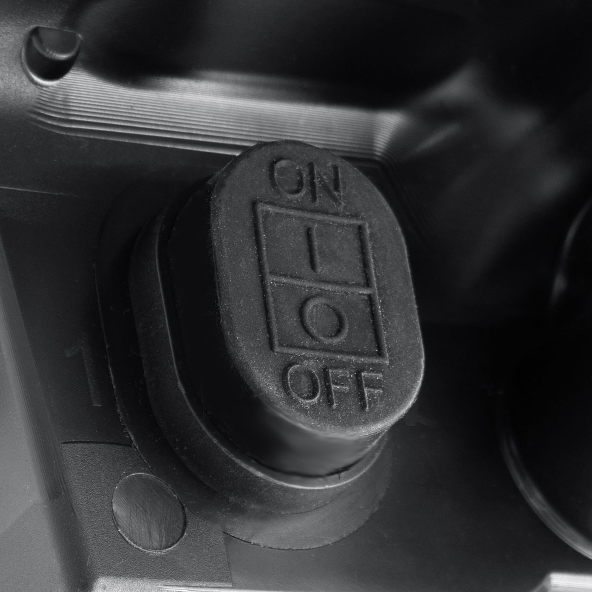 Blackout Full LED Headlight  With Switchable Sequential Turn Signal. 2018-2024 Volvo VNL-Driver - Thumbnail 12