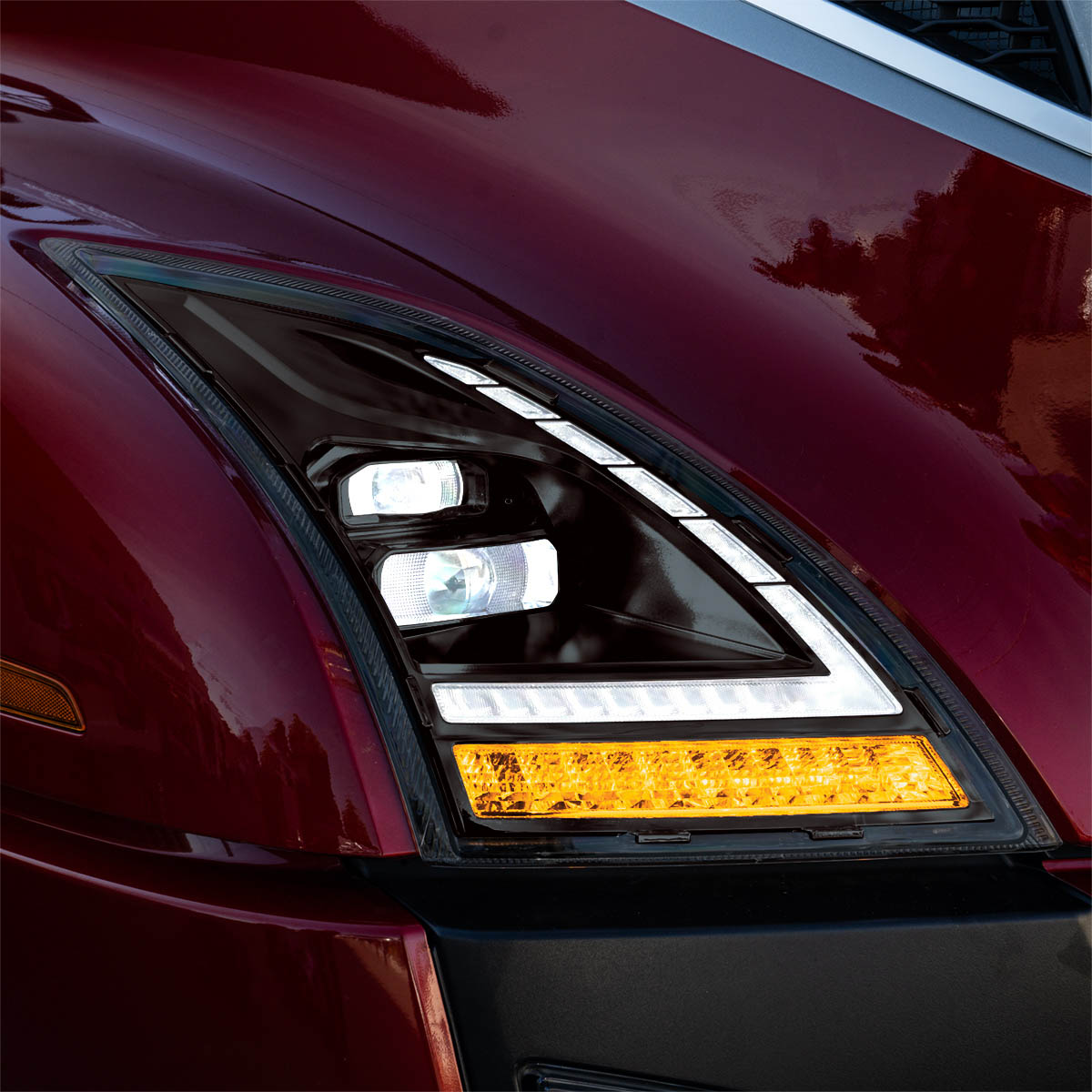 Blackout Full LED Headlight  With Switchable Sequential Turn Signal. 2018-2024 Volvo VNL-Passenger - Thumbnail 14