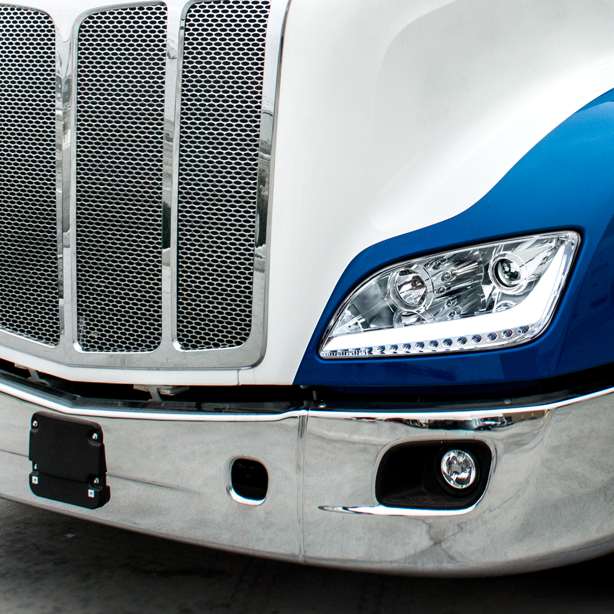Chrome Projection Headlight With LED Position Light & Signal For 2012-2021 Peterbilt 579- Passenger - Thumbnail 7