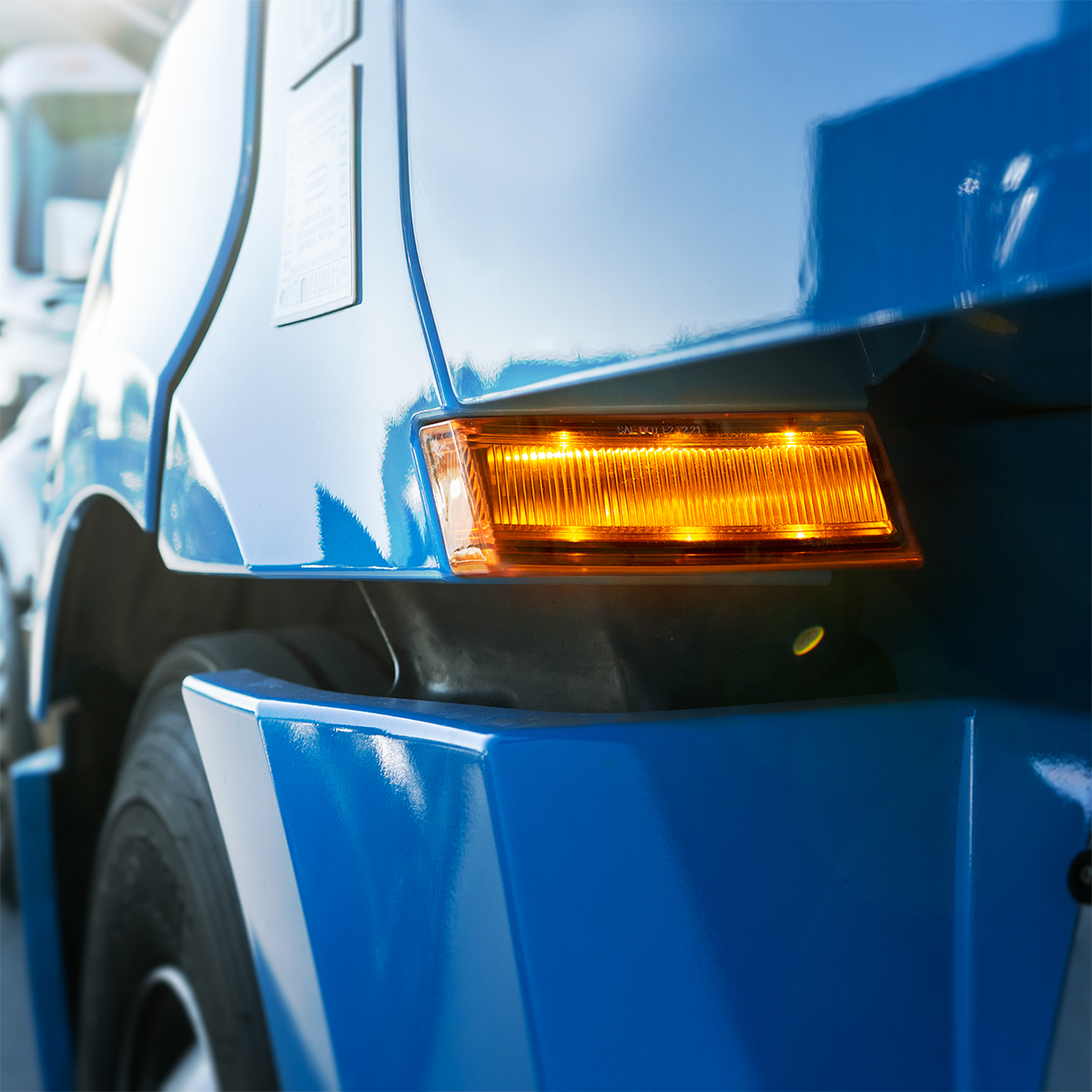 6 LED Amber Turn Signal Light For 2018-2025 Freightliner Cascadia - Driver -Competition Series - Thumbnail 6