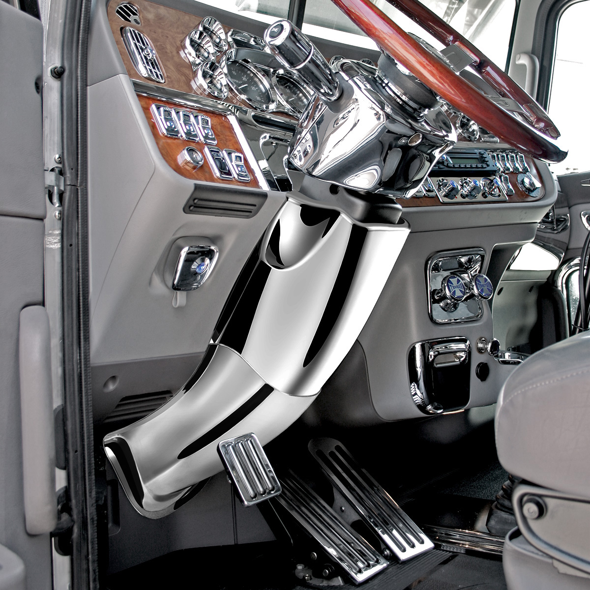 Lower Steering Column Cover For Peterbilt 389 (2008-2023), 388/386 (2006-2015), & 379/378 (2006-2007) - Thumbnail 8