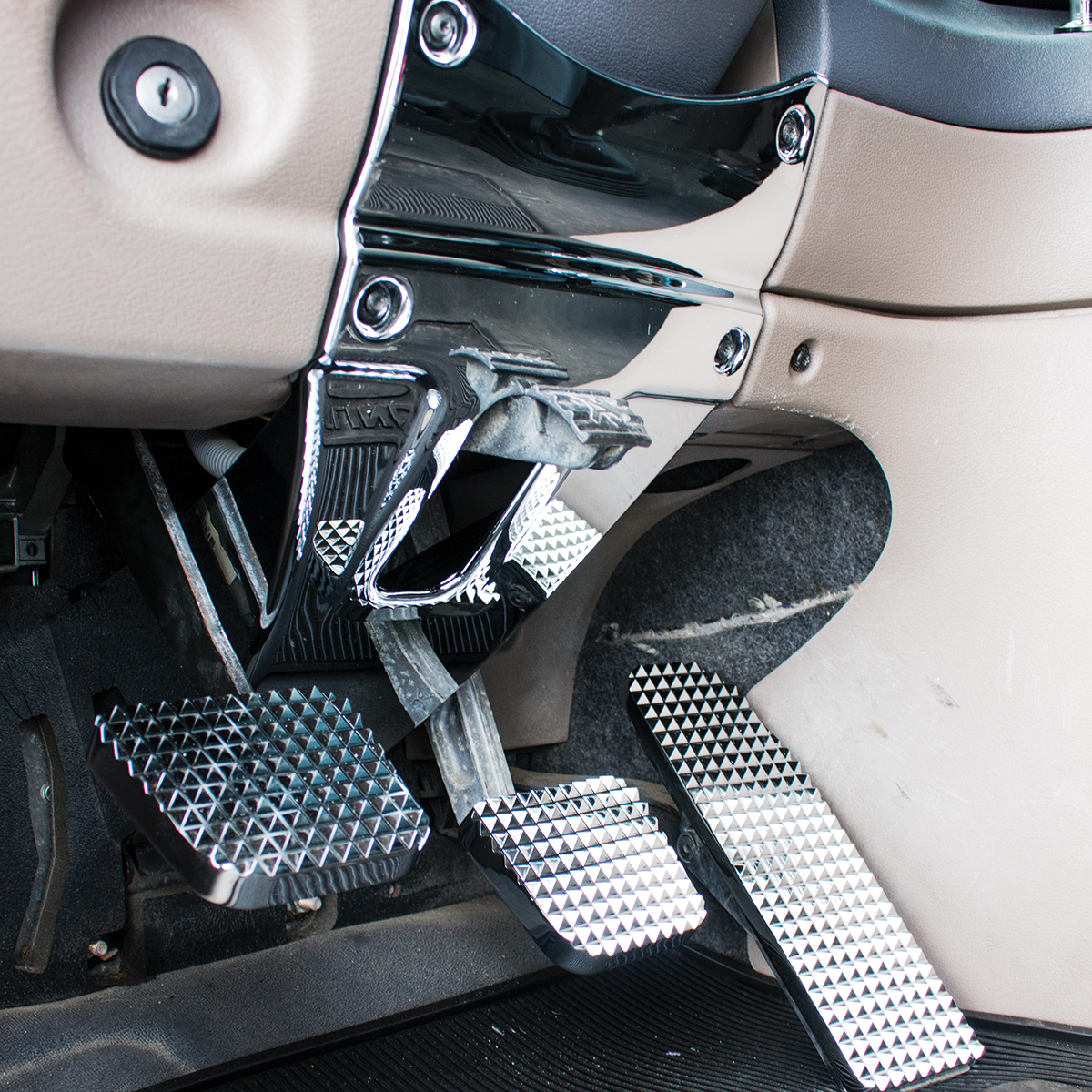 Chrome Plastic Lower Steering Column Cover For 2008-2017 Freightliner Cascadia - Thumbnail 2