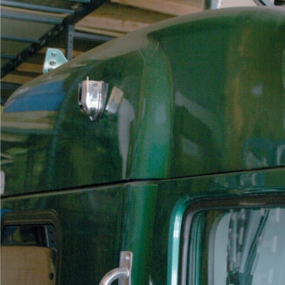 Chrome Plastic Cab Mounted Antenna Cover For PB 587 (2012-2021) And FL Cascadia (2011 & Older) - Thumbnail 3