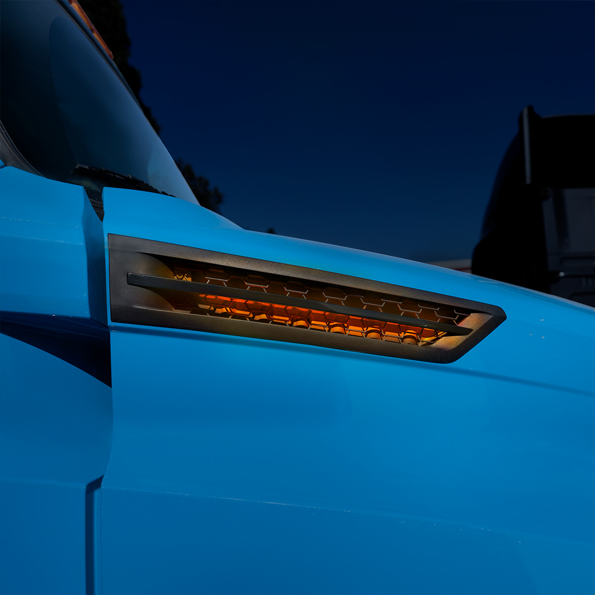 Hood Air Intake Grille With Amber LED For 2018-2024 Freightliner Cascadia 126 - Passenger - Thumbnail 6