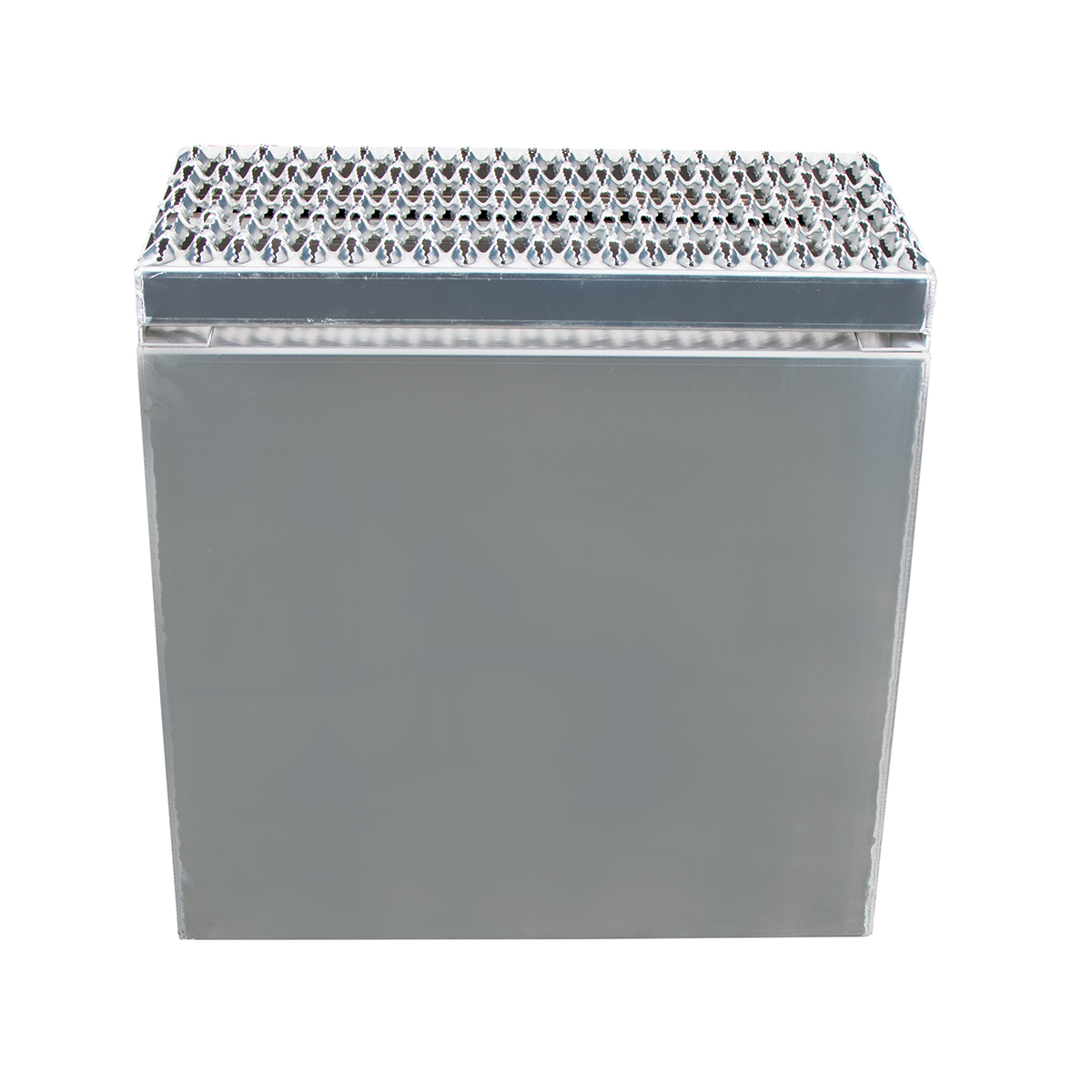 24"L X 25"W X 28"H Aluminum Step Saddle Box - Thumbnail 3