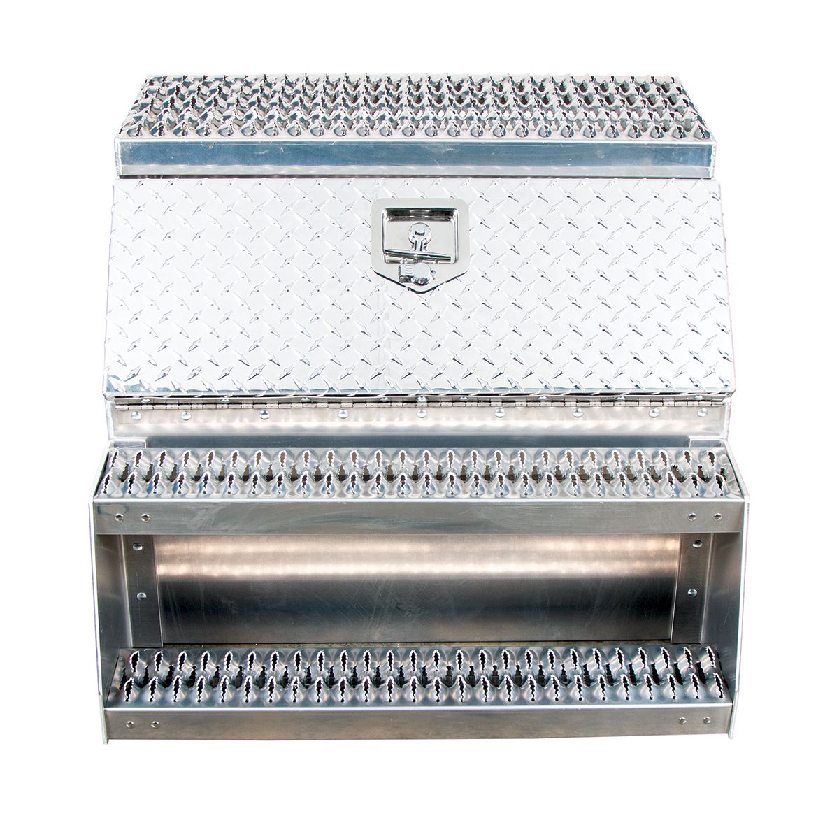 30"L X 25"W X 28"H Aluminum Step Saddle Box