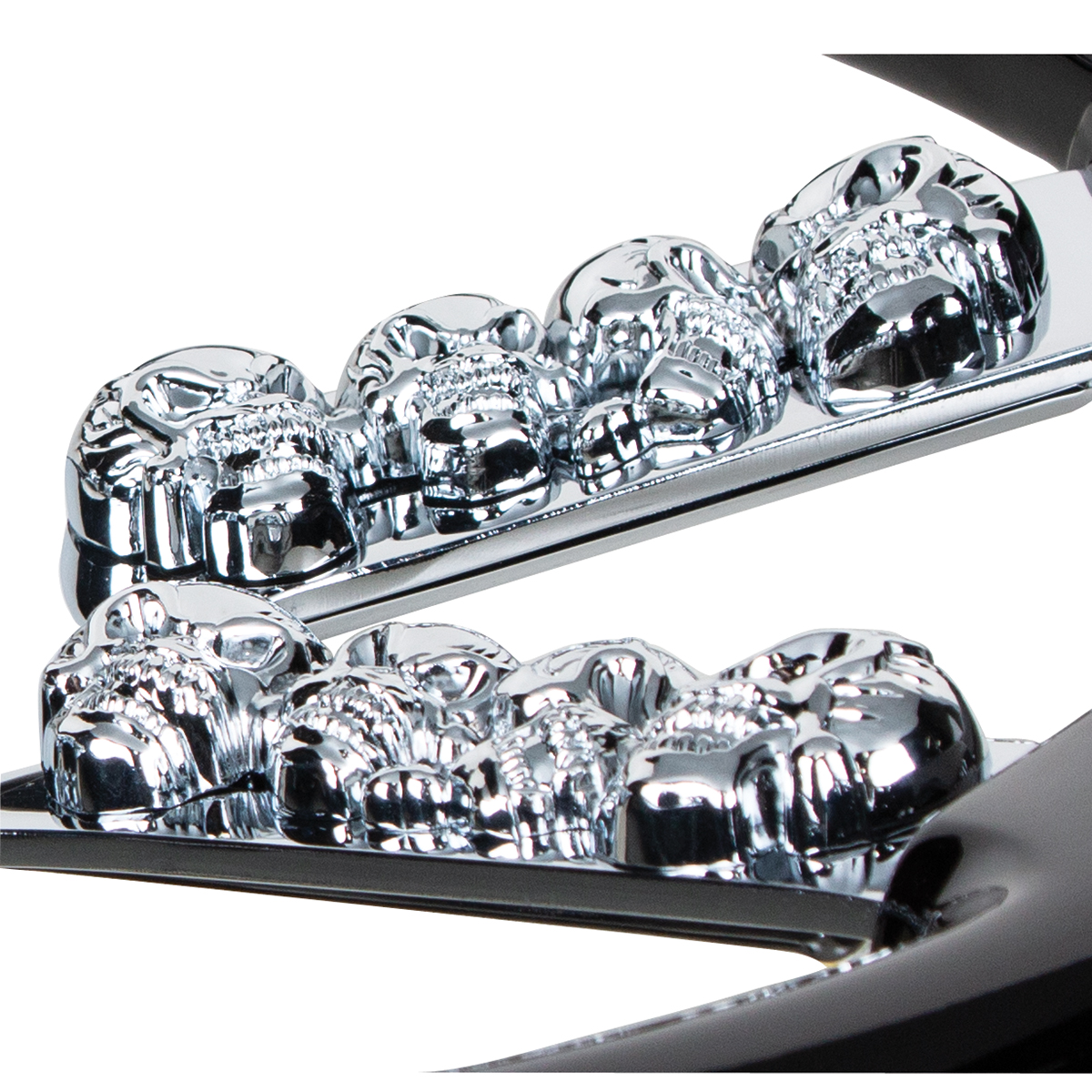 18" Chrome Steering Wheel With Skull Accent - Blue - Thumbnail 2