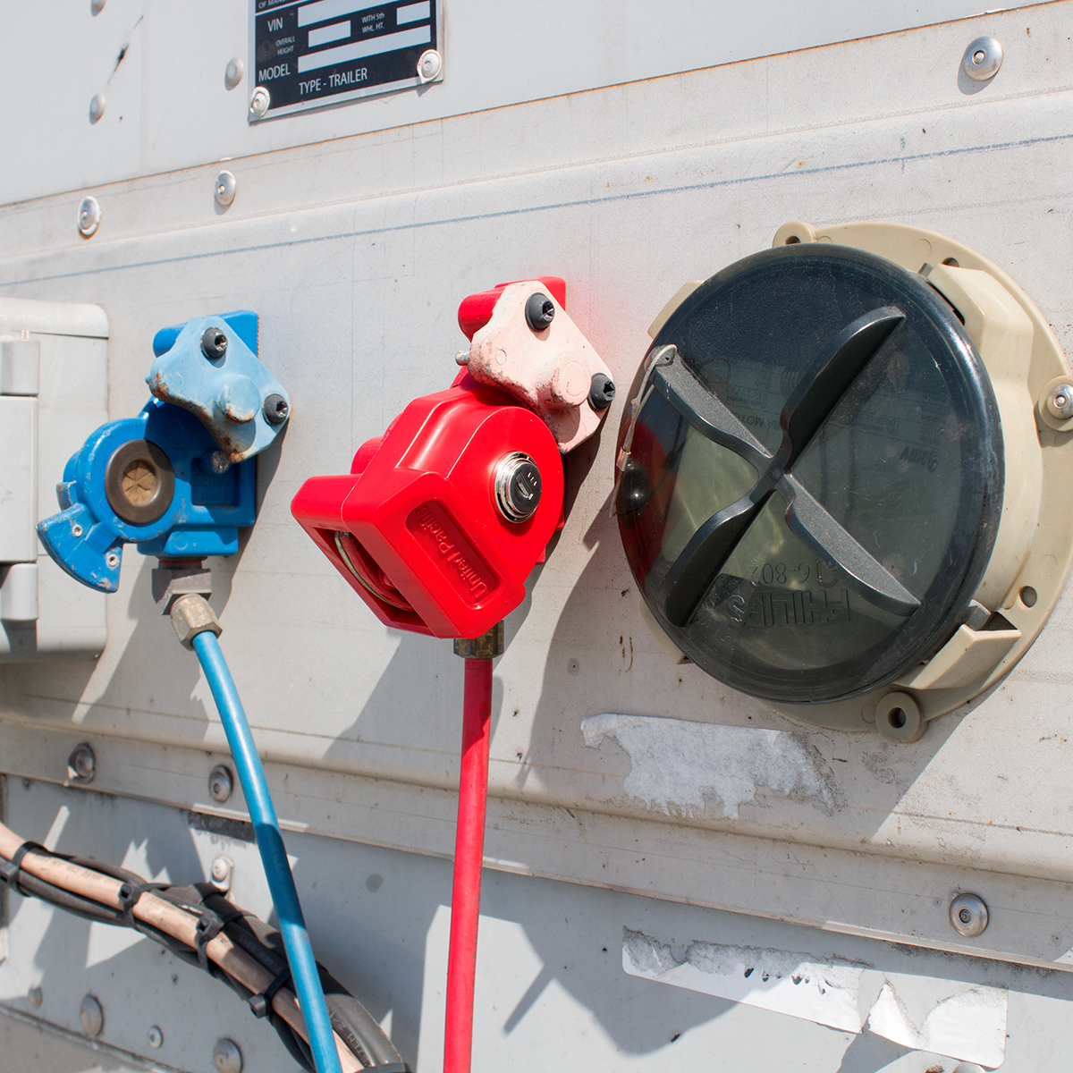 Heavy Duty Plastic Gladhand Lock - Keyed Alike - Thumbnail 6