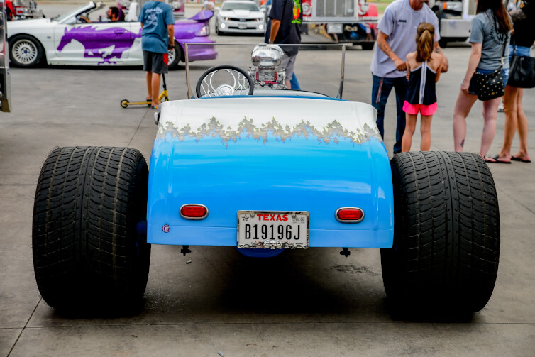 Fleet Graphics & Wraps